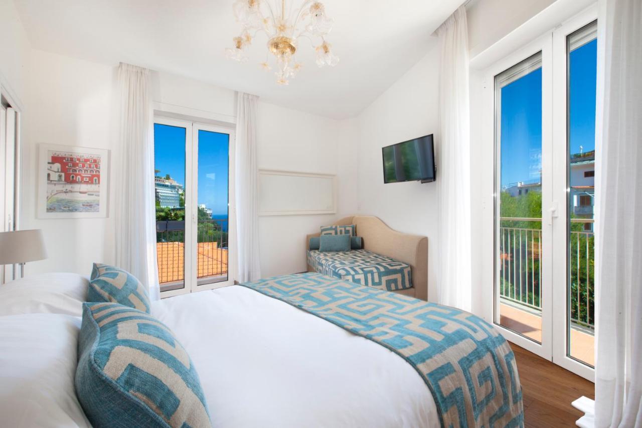 Sorrentovibes - Luxury Home Sea View & Jacuzzi In Sorrento Centre Exteriér fotografie